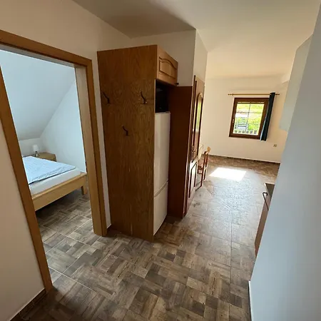 U Vachtu - Prvni Patro Daire *