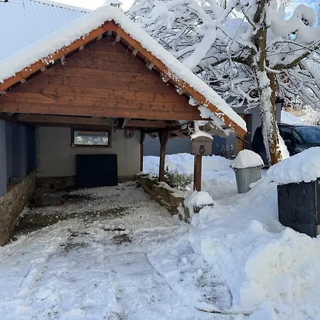 U Vachtu - Prvni Patro Kubova Huť